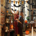 Workhive 120pcs Halloween Decorations Bats, Waterproof 3D Bats Wall Decor for Halloween Party, DIY Balck Bats Stickers for Home Decor, Realistic PVC Scary Bat Decor for Outdoor Indoor Window Porch